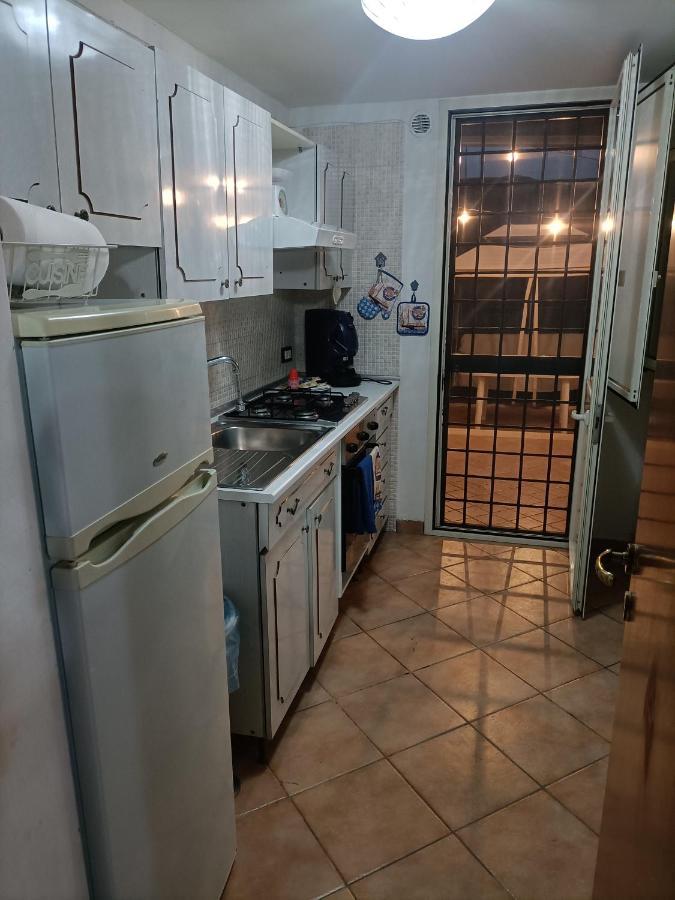 Hakuna Matata ,Grazioso Appartamento In Centro Caserte Extérieur photo